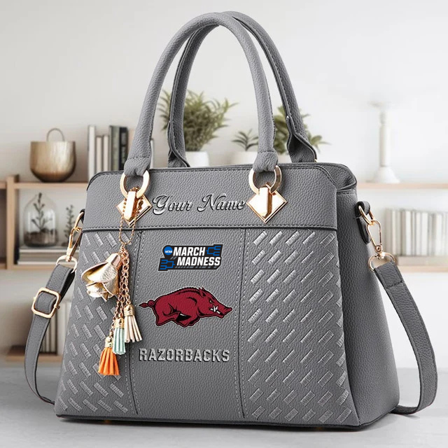 LIMITED EDITION - NEW CUSTOMIZED MAM NCAA06 AKR AK RAZORBACKS ZIP HANDBAG MULTICOLOR