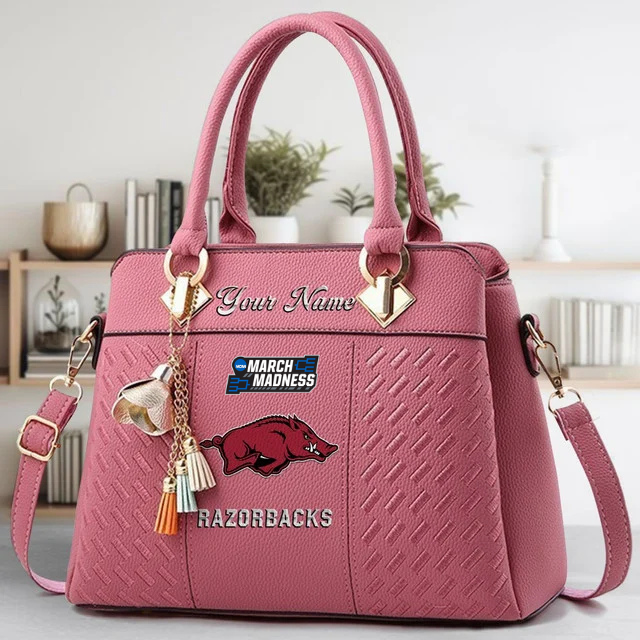 LIMITED EDITION - NEW CUSTOMIZED MAM NCAA06 AKR AK RAZORBACKS ZIP HANDBAG MULTICOLOR