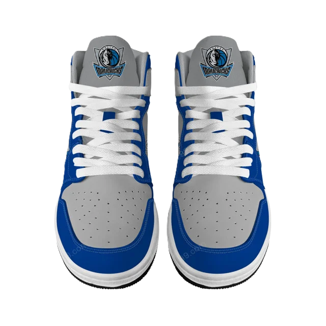 LIMITED EDITION - NEW CUSTOMIZED NBA18 DL MAVERICKS AIR JORDAN SNEAKERS