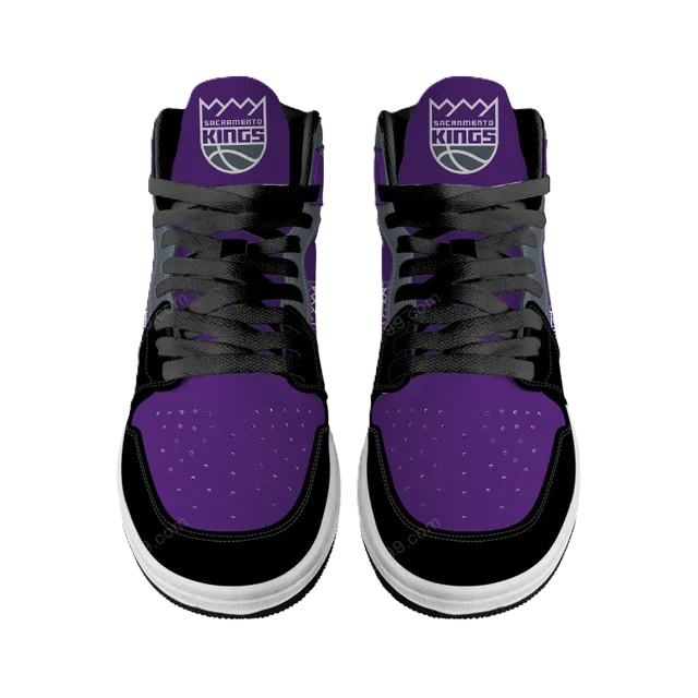 LIMITED EDITION - NEW CUSTOMIZED NBA16 SC KINGS AIR JORDAN SNEAKERS